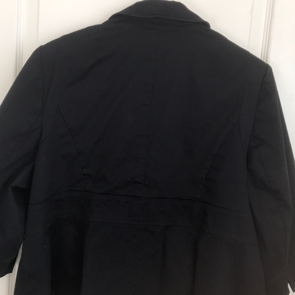 Plus size black casual 3/4 sleeve blazer - Picture 4 of 4
